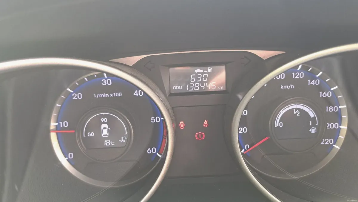 Hyundai ix35 2014 EXECUTIVE  low mileage!!! - Image 2