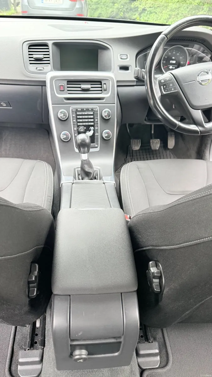 Volvo S60 2013 - Image 3