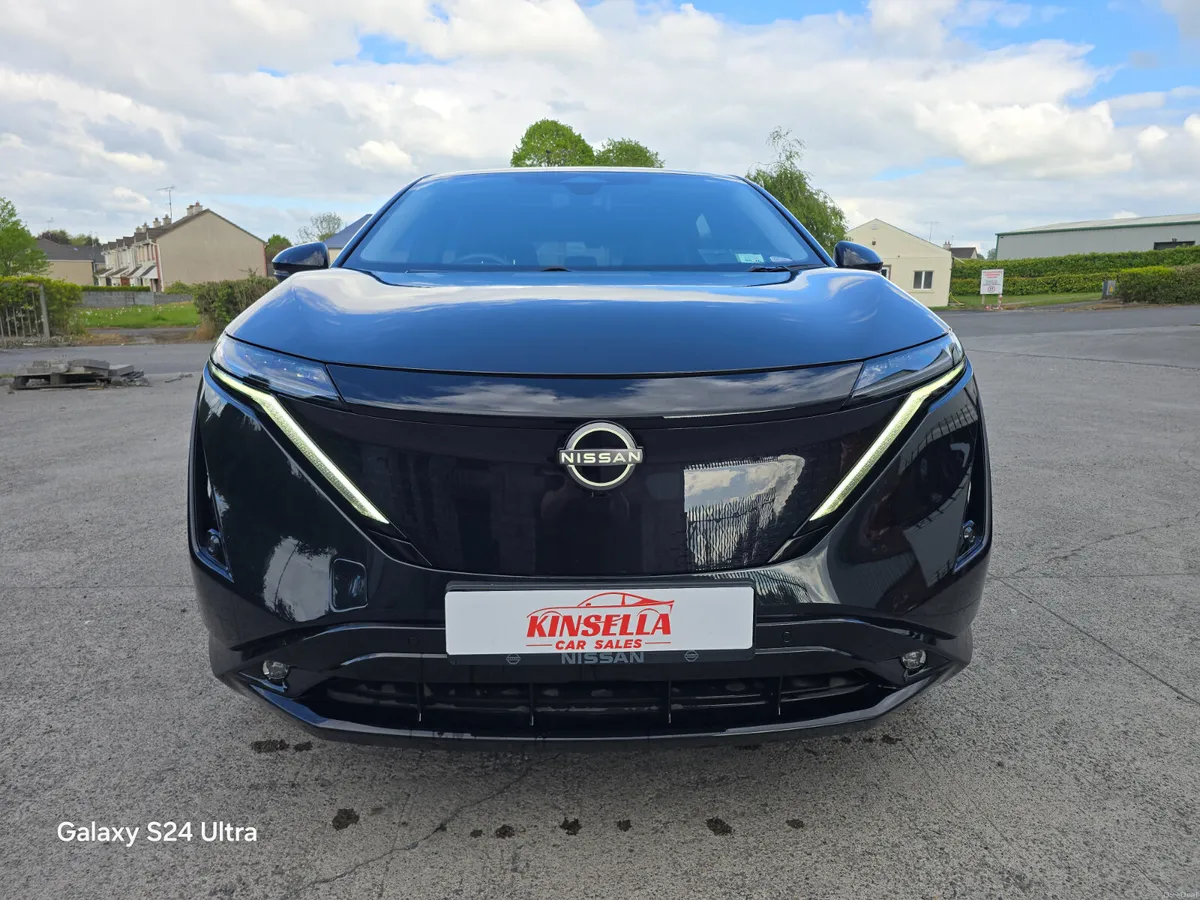 Nissan Ariya 2022 MINT CONDITION - Image 2