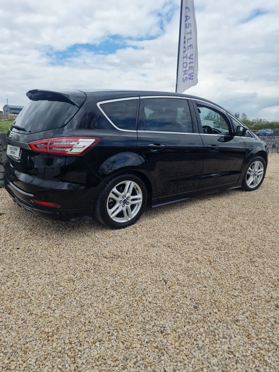 162 Ford S-Max Titanium 7 Seater Full kit - Image 4