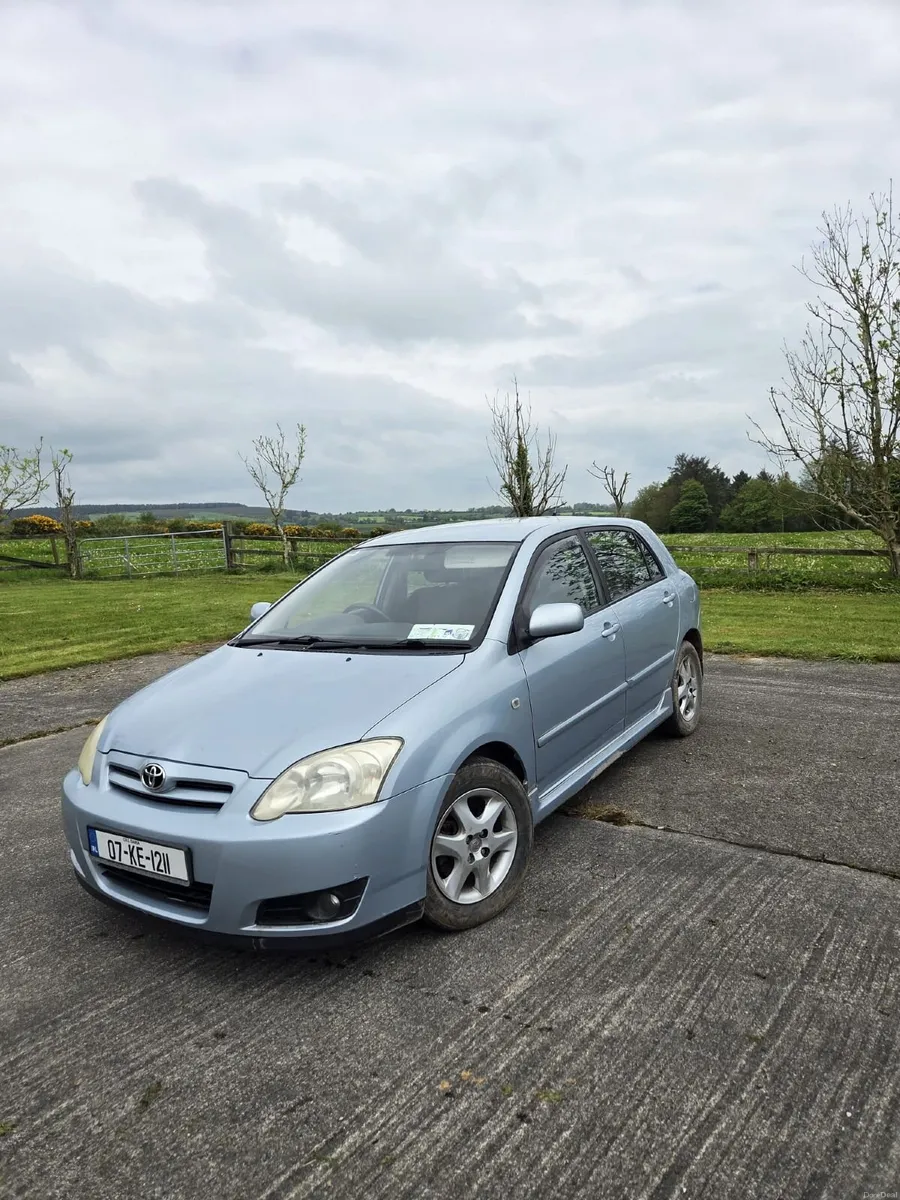 Toyota Corolla 2007 - Image 2