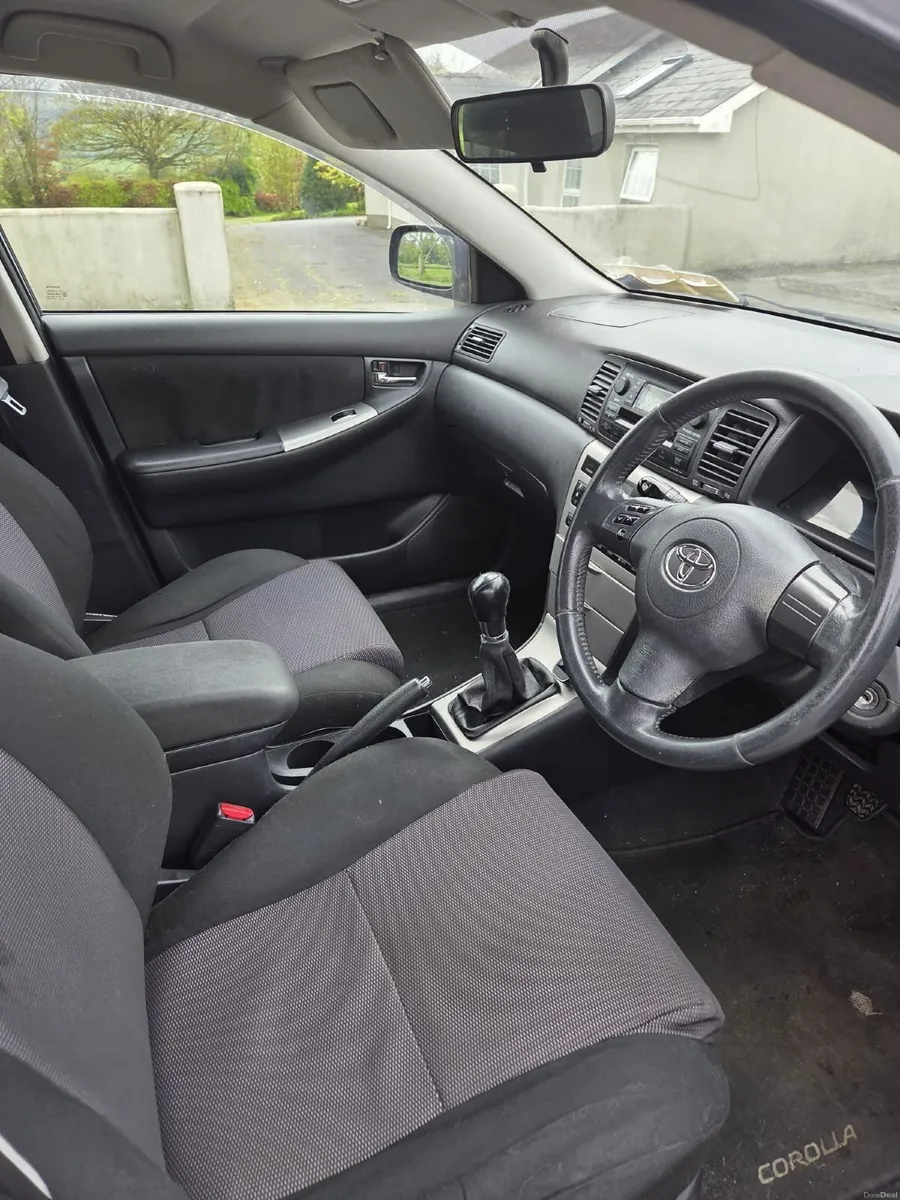 Toyota Corolla 2007 - Image 4