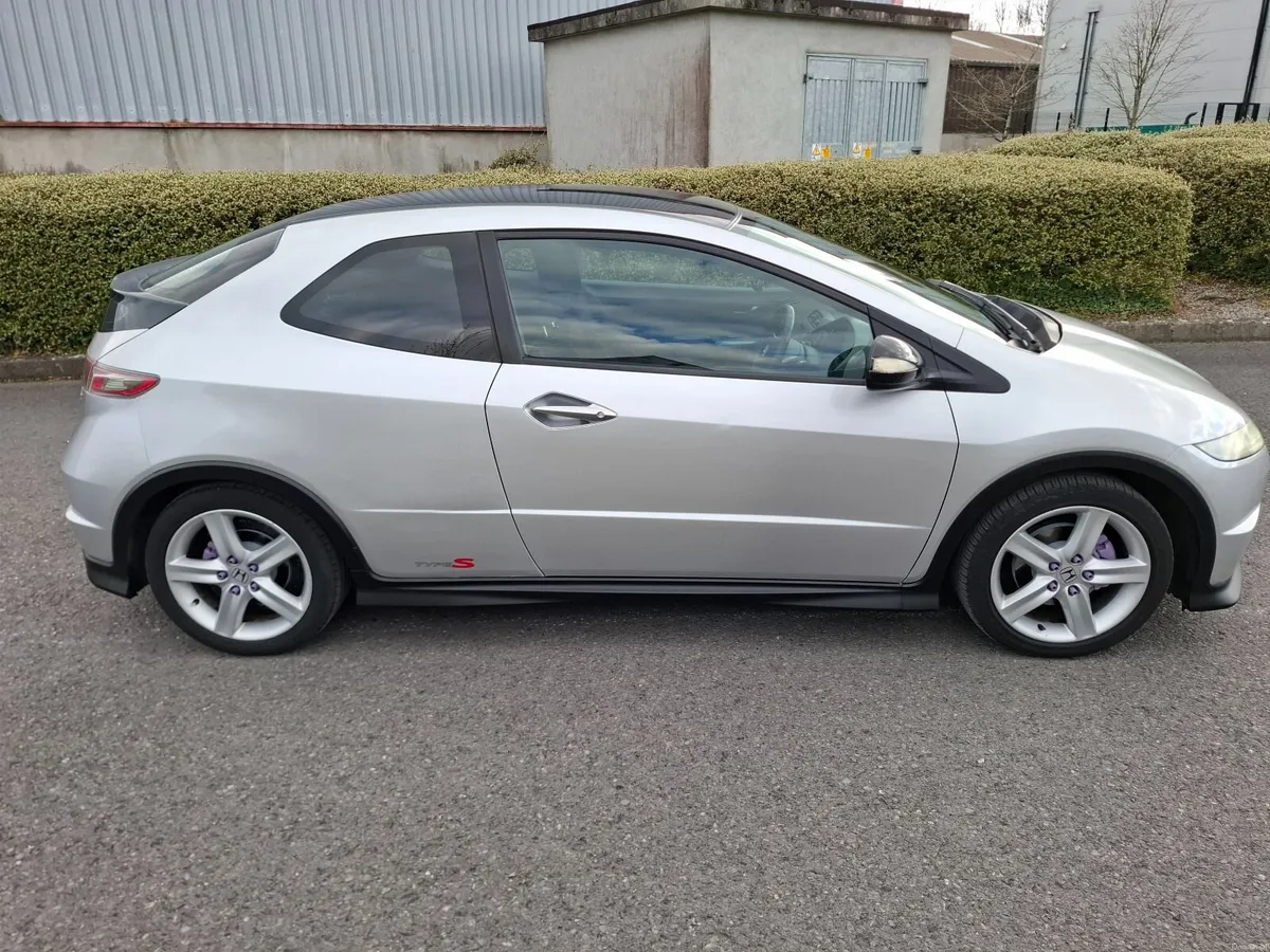 Honda Civic 2009 - Image 4