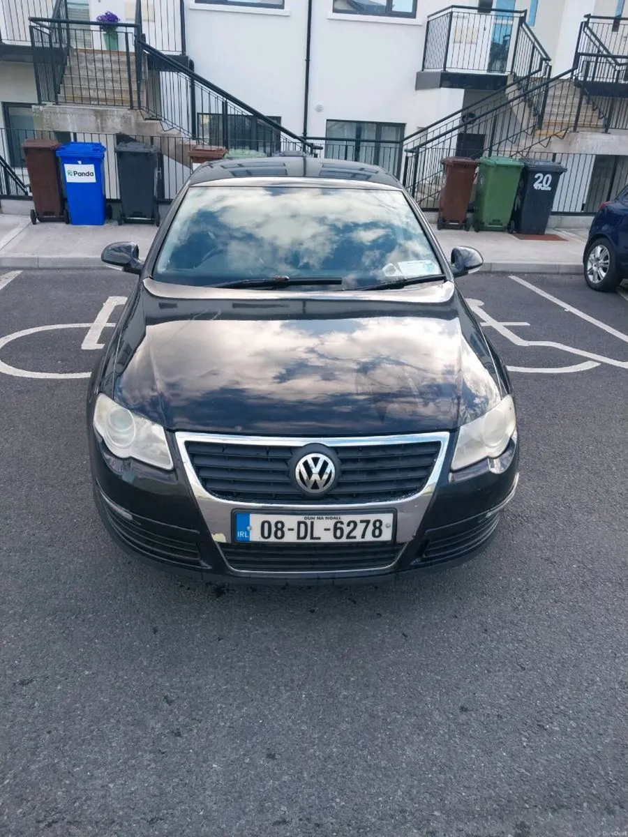 08 Volkswagen passt - Image 1