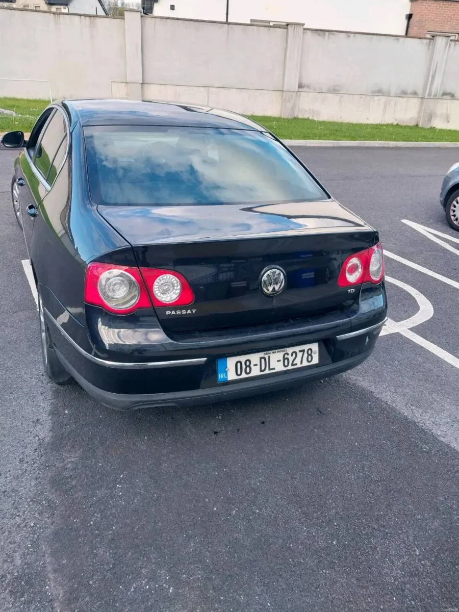 08 Volkswagen passt - Image 4
