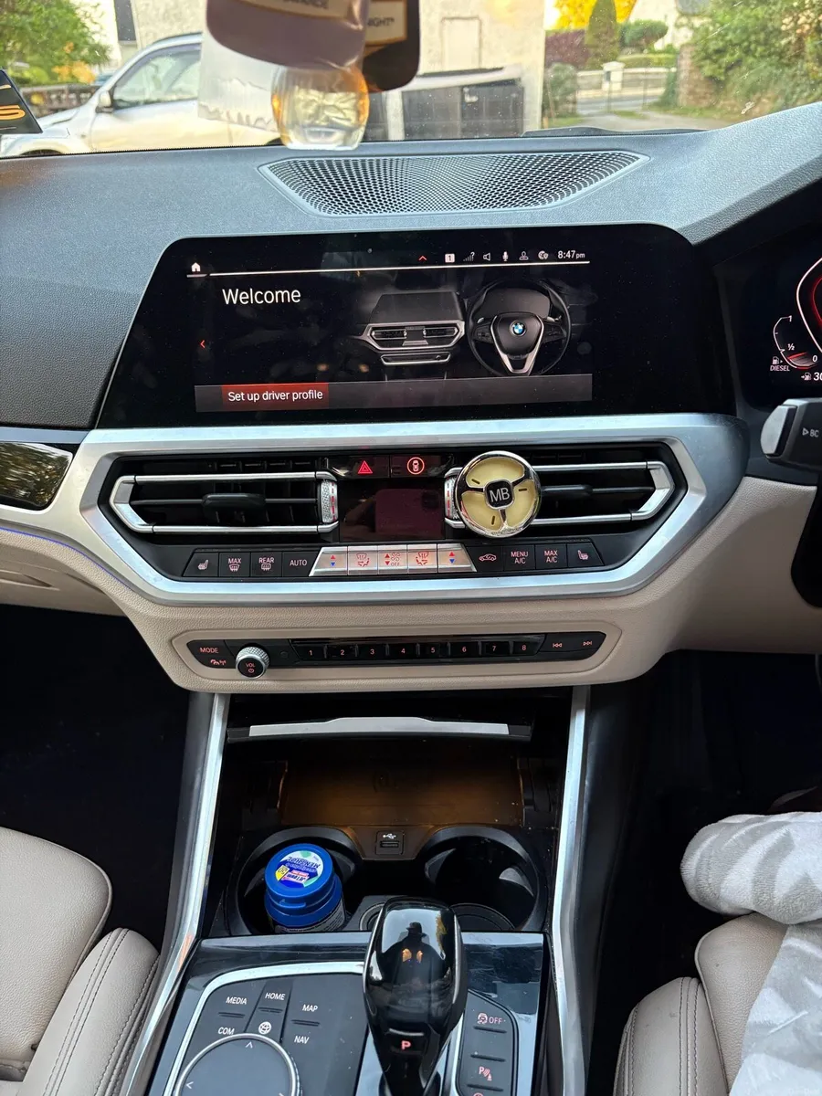 BMW 320D M Sport X-Drive Auto (Diesel) - Image 4