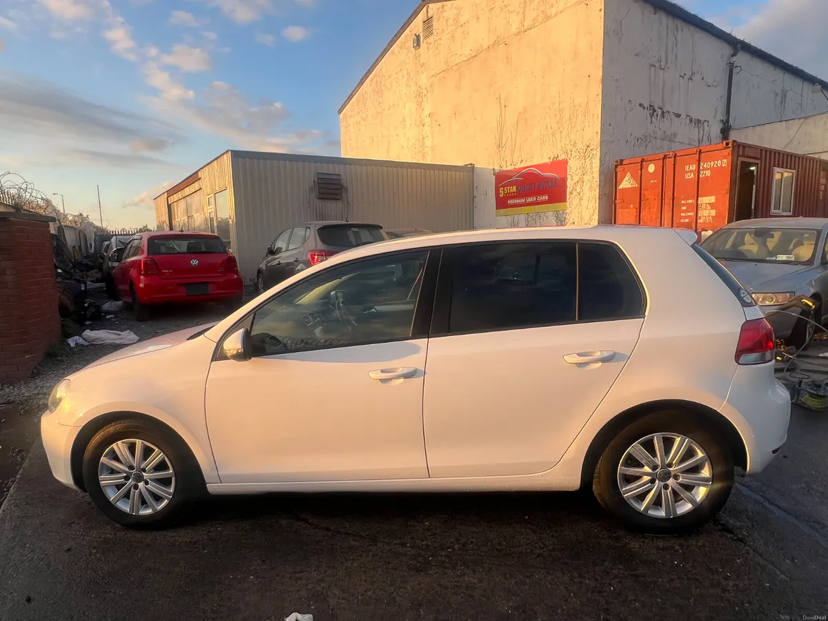 Volkswagen Golf 2013 Automatic/ New Nct/ warranty - Image 3