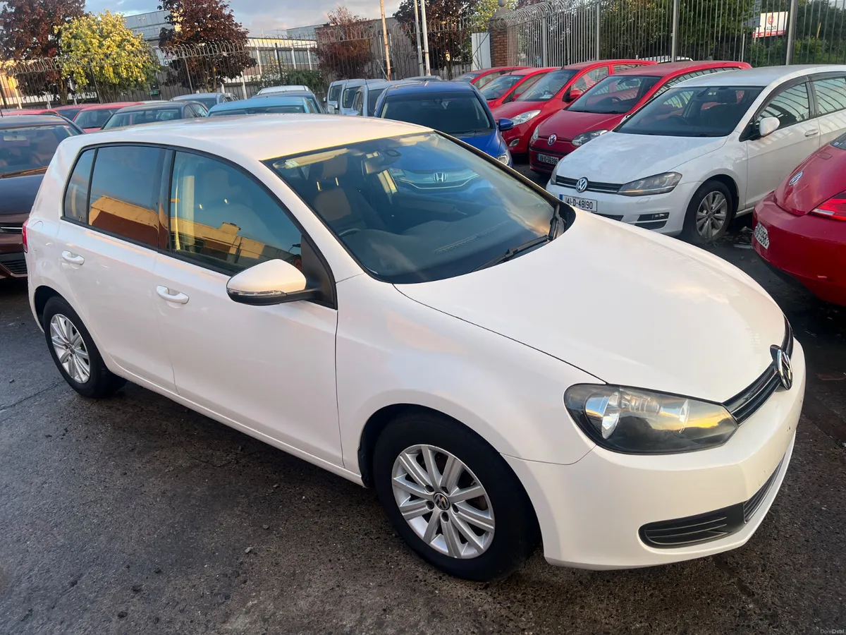Volkswagen Golf 2013 Automatic/ New Nct/ warranty - Image 1