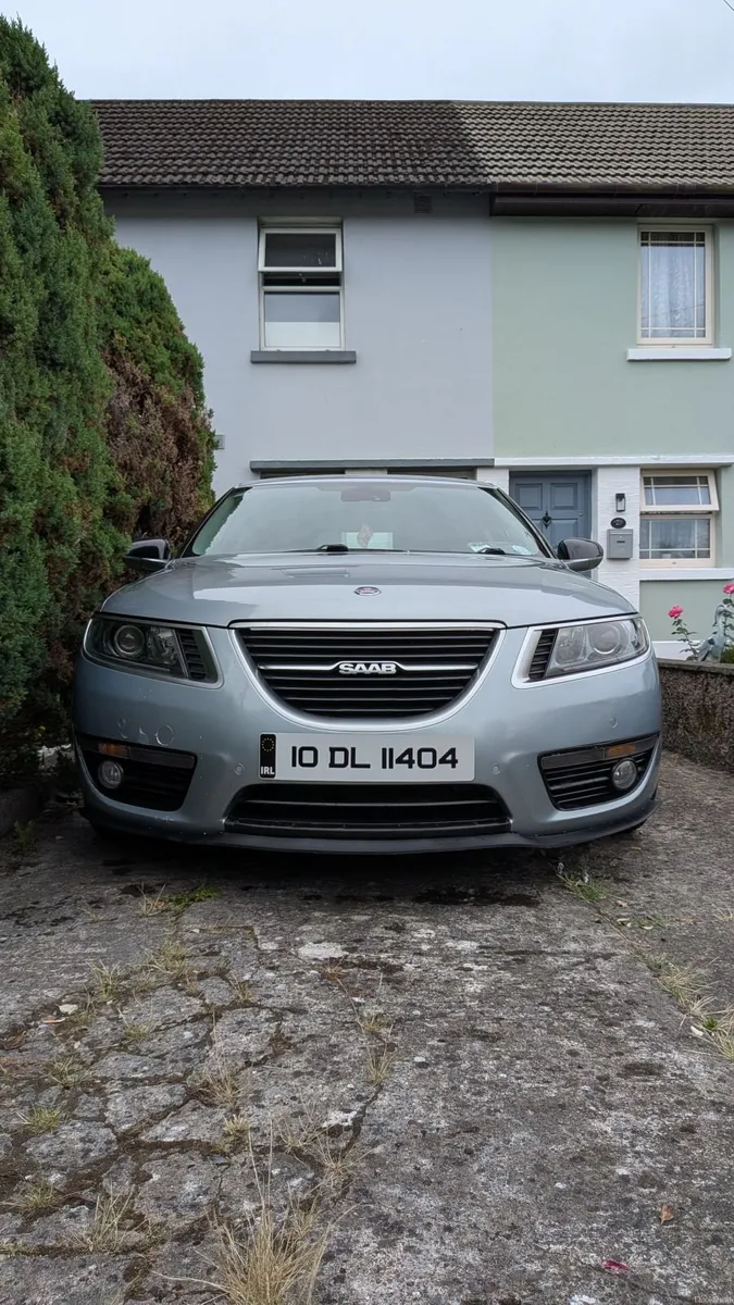 Saab 9-5 2010 - Image 2