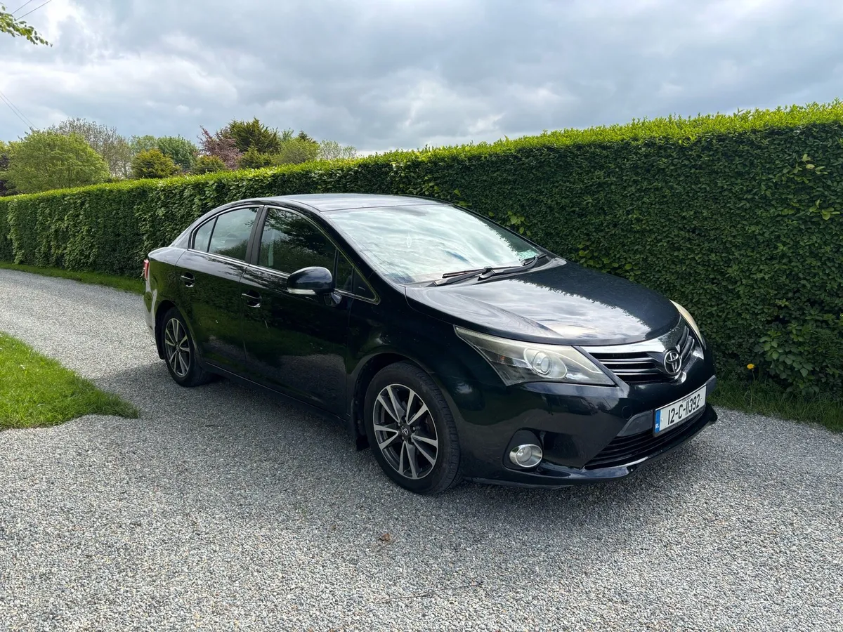 Toyota Avensis 2.0D4D - Image 2