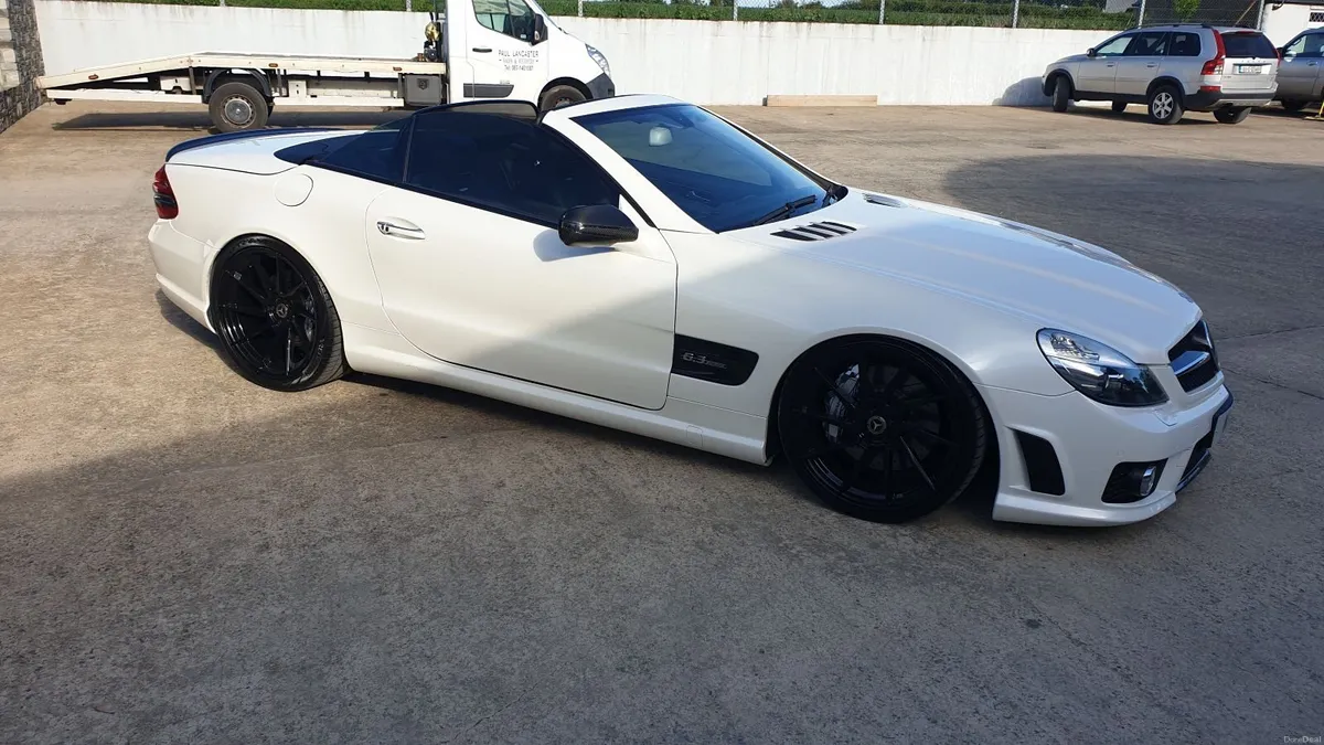 Mercedes-Benz SL63 AMG - Image 3