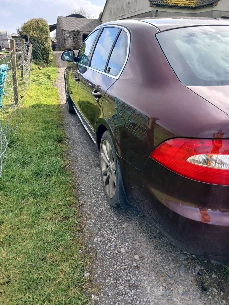 Skoda Superb - Image 1