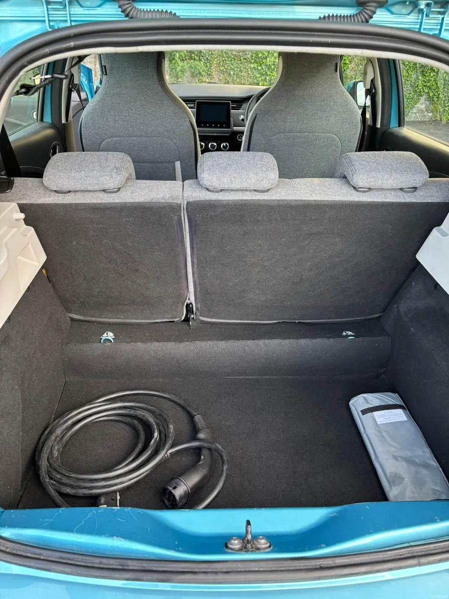 Renault Zoe R110 Z.E 50 Iconic 2021 - Image 3