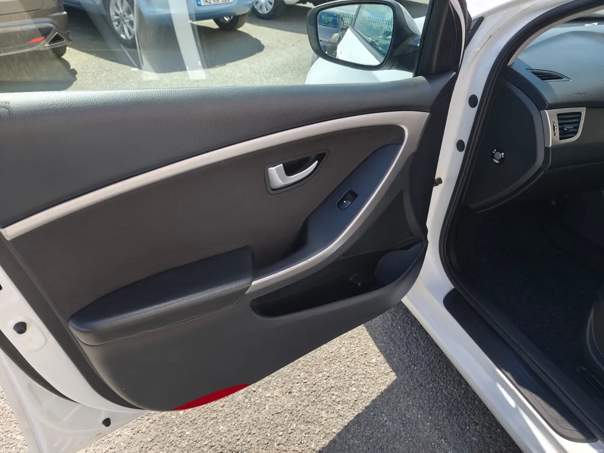 Hyundai i30 151 1.6 d 60 k Mill Only New Nct 4/27 - Image 4