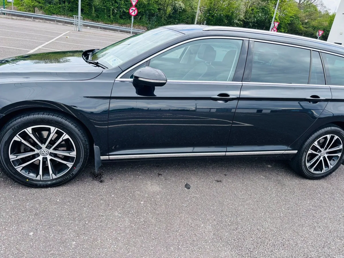 2019 Volkswagen Passat TDI ESTATE - Image 3