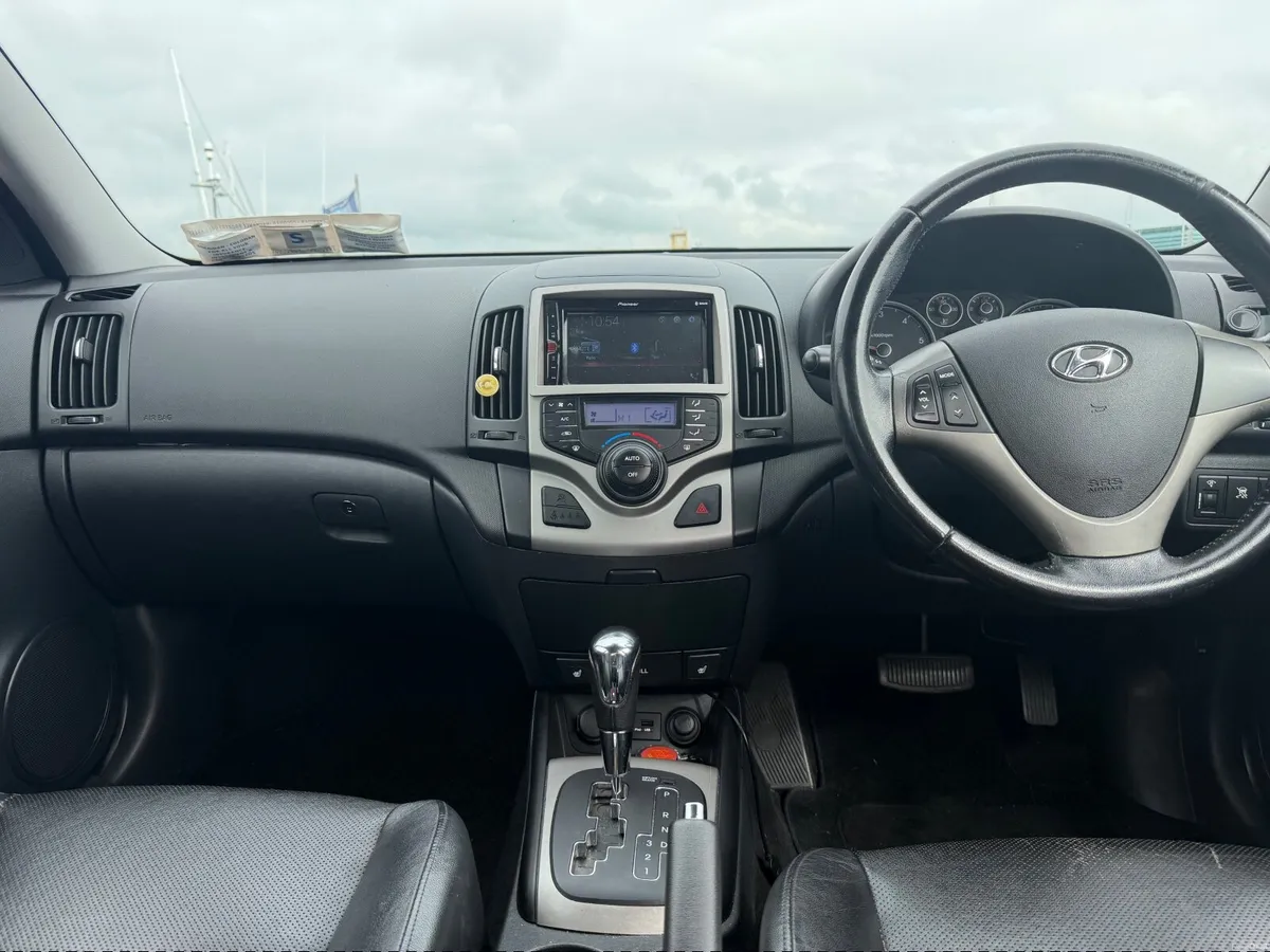 Hyundai i30 2009 Diesel Automatic - Image 2