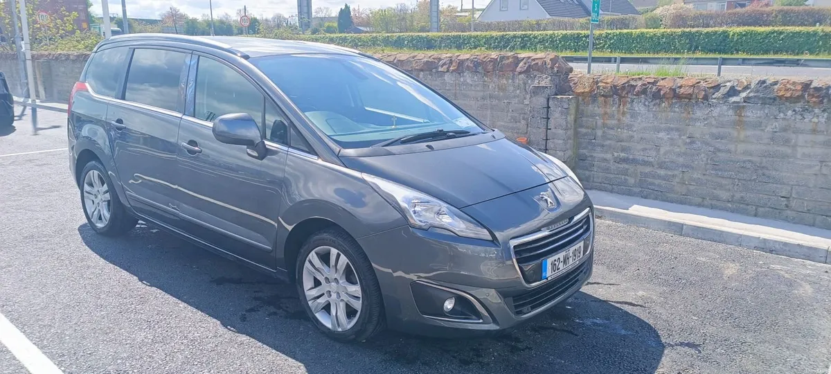 Peugeot 5008 2016 - Image 4