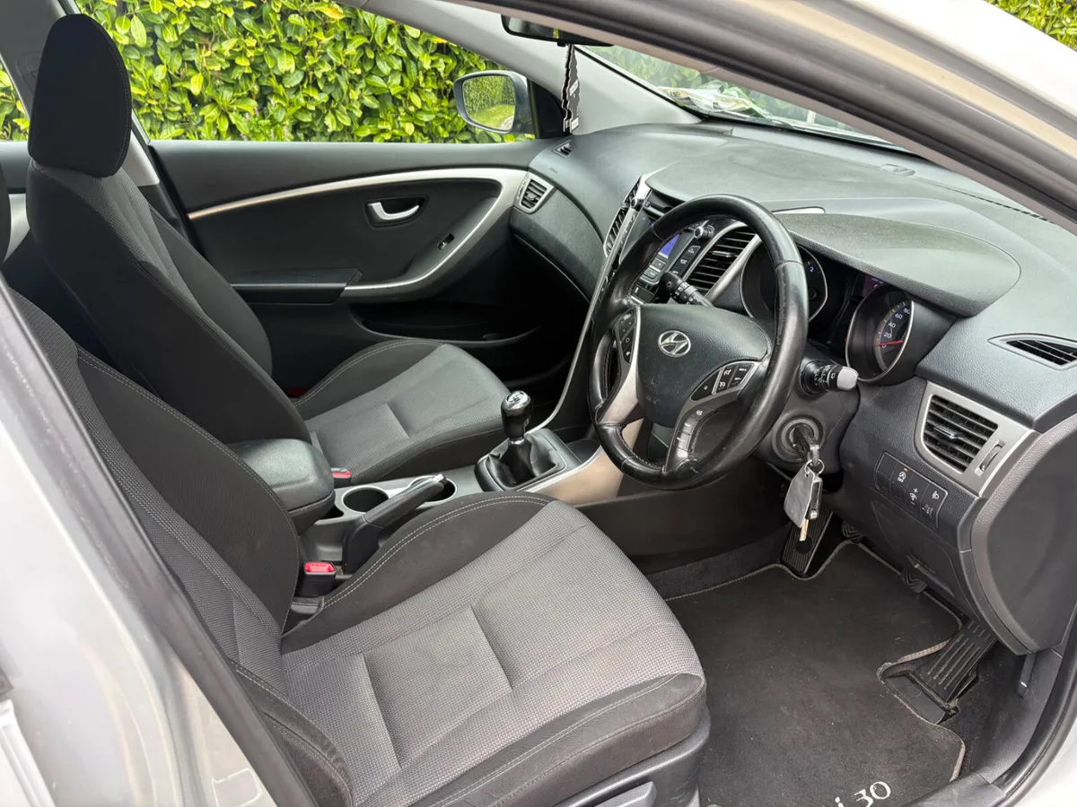 Hyundai i30 2014 1.6 Diesel - Image 4
