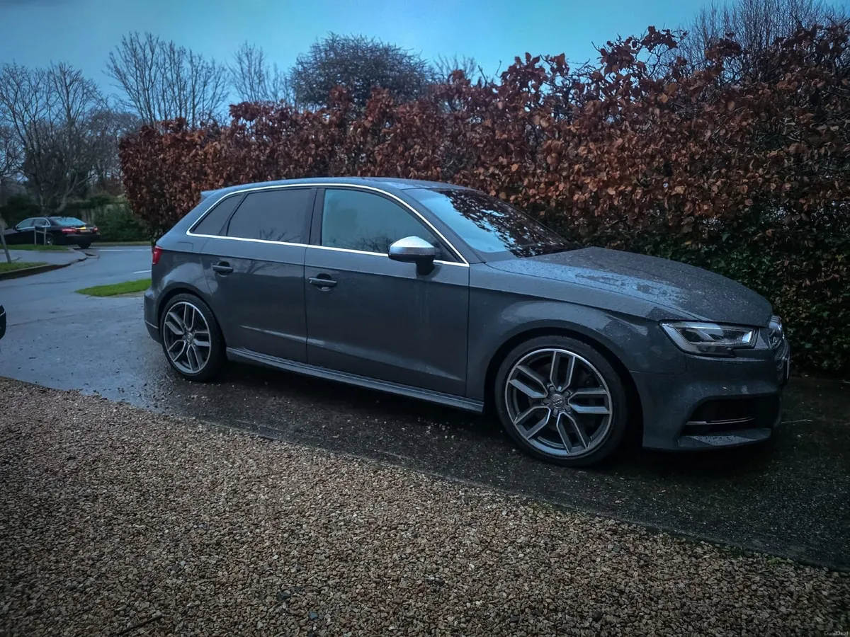 Audi S3 2017 *Facelift LCI Model* - Image 1