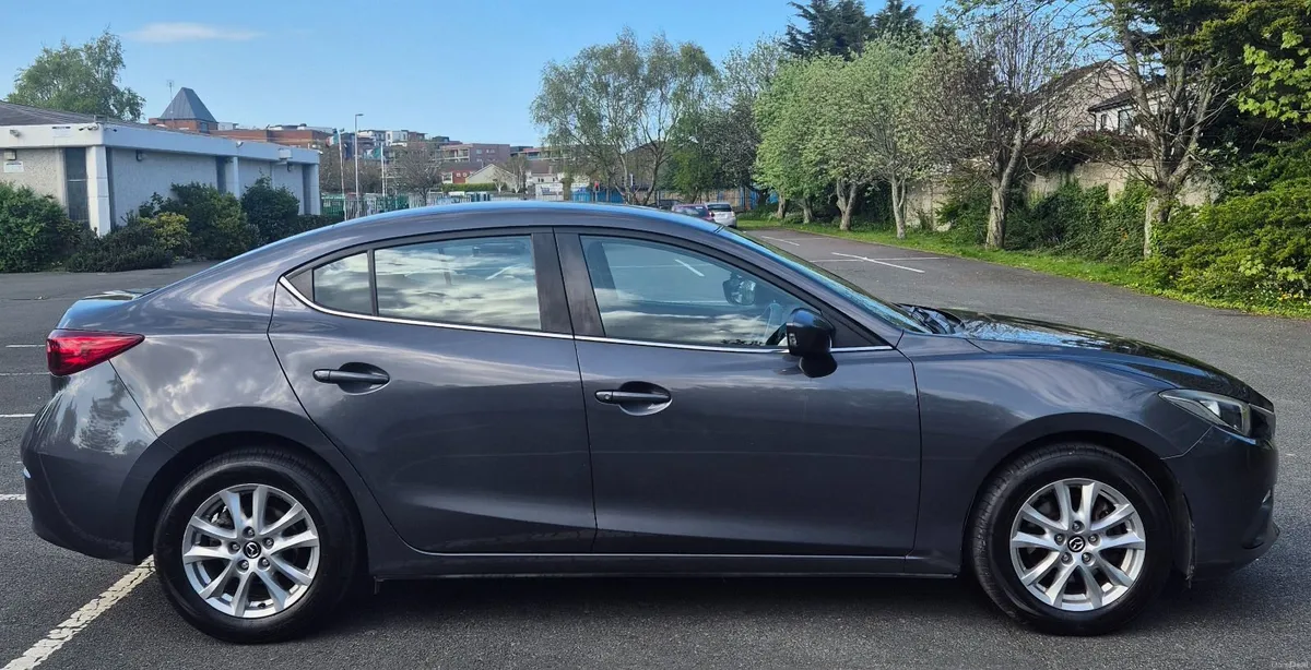 Mazda3 2016 - Image 1