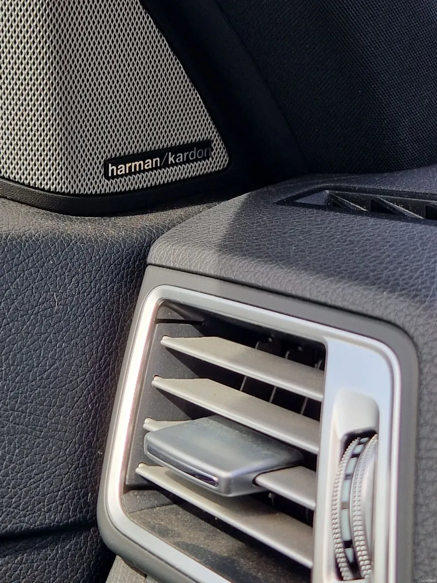 Mercedes-Benz E-Class 2014 - Image 3