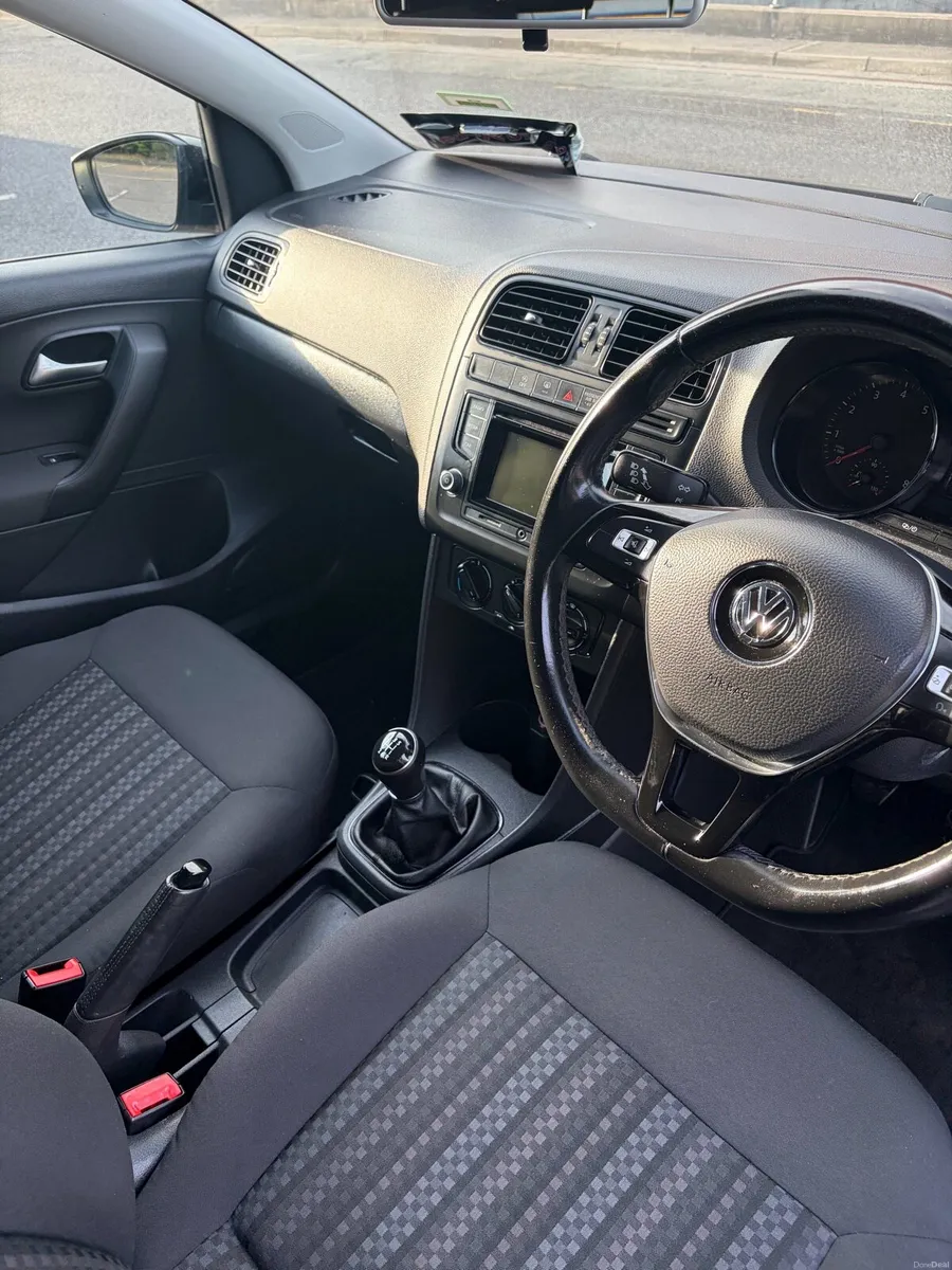 2016 Volkswagen Polo - Driving Perfect - Image 3
