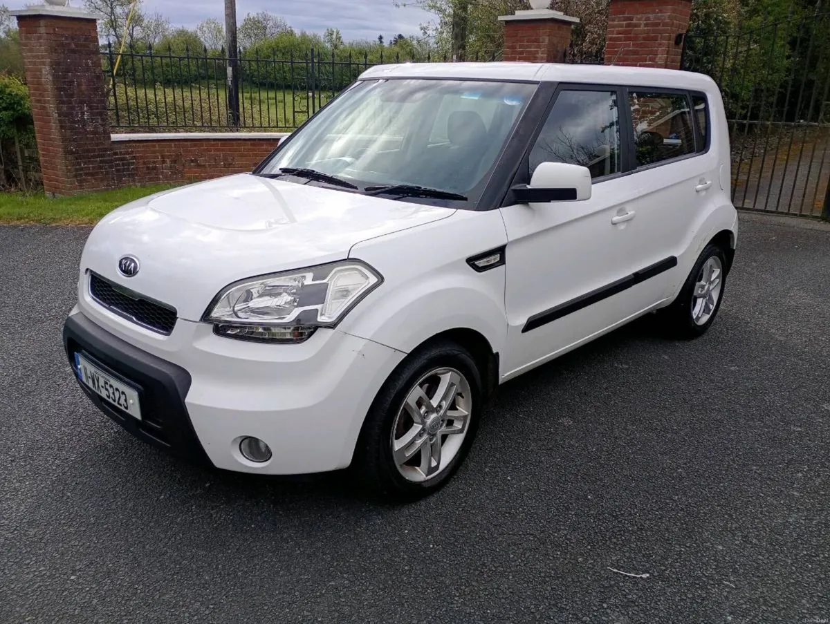 Kia Soul AUTOMATIC - Image 2
