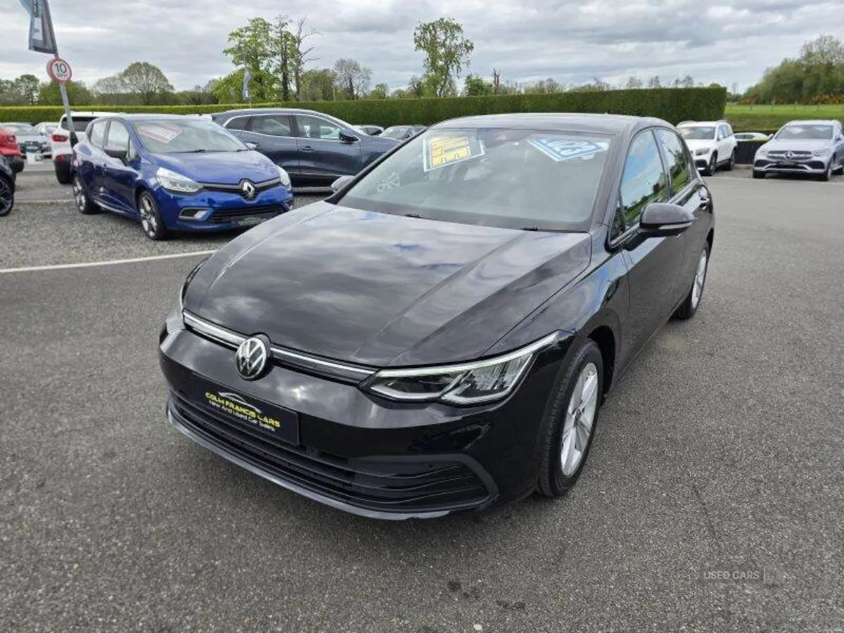 Volkswagen Golf Life - Image 1