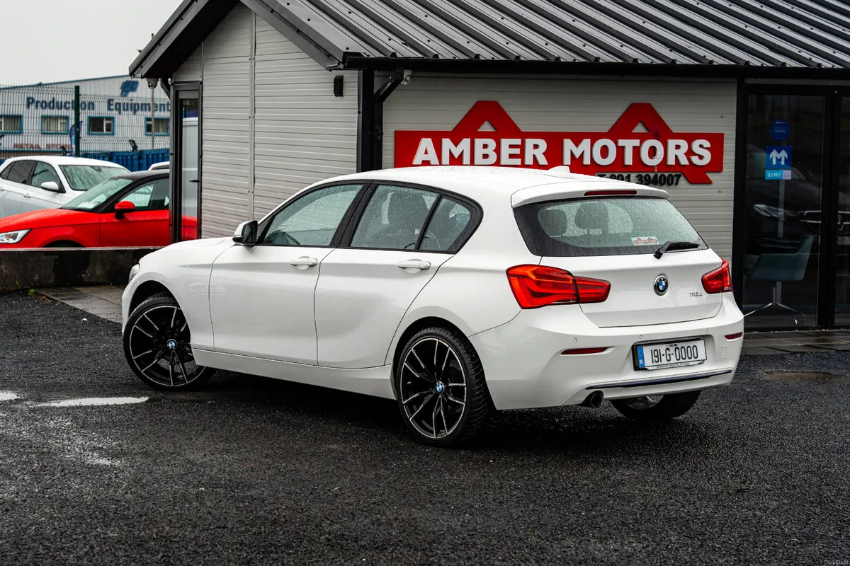 BMW 1-Series 2019 Turbo Diesel - Image 4