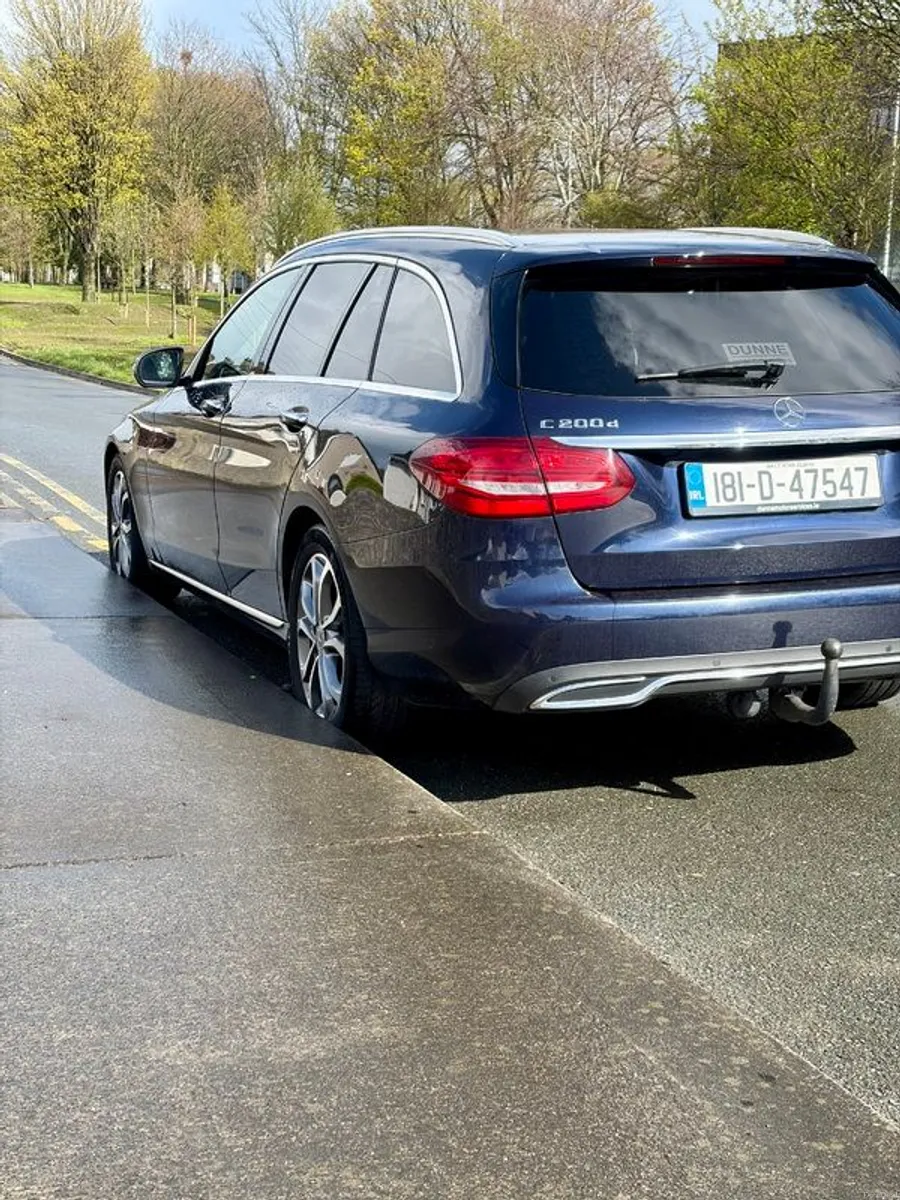 2018 Mercedes-Benz C-Class - NCT 02/28 - Image 4
