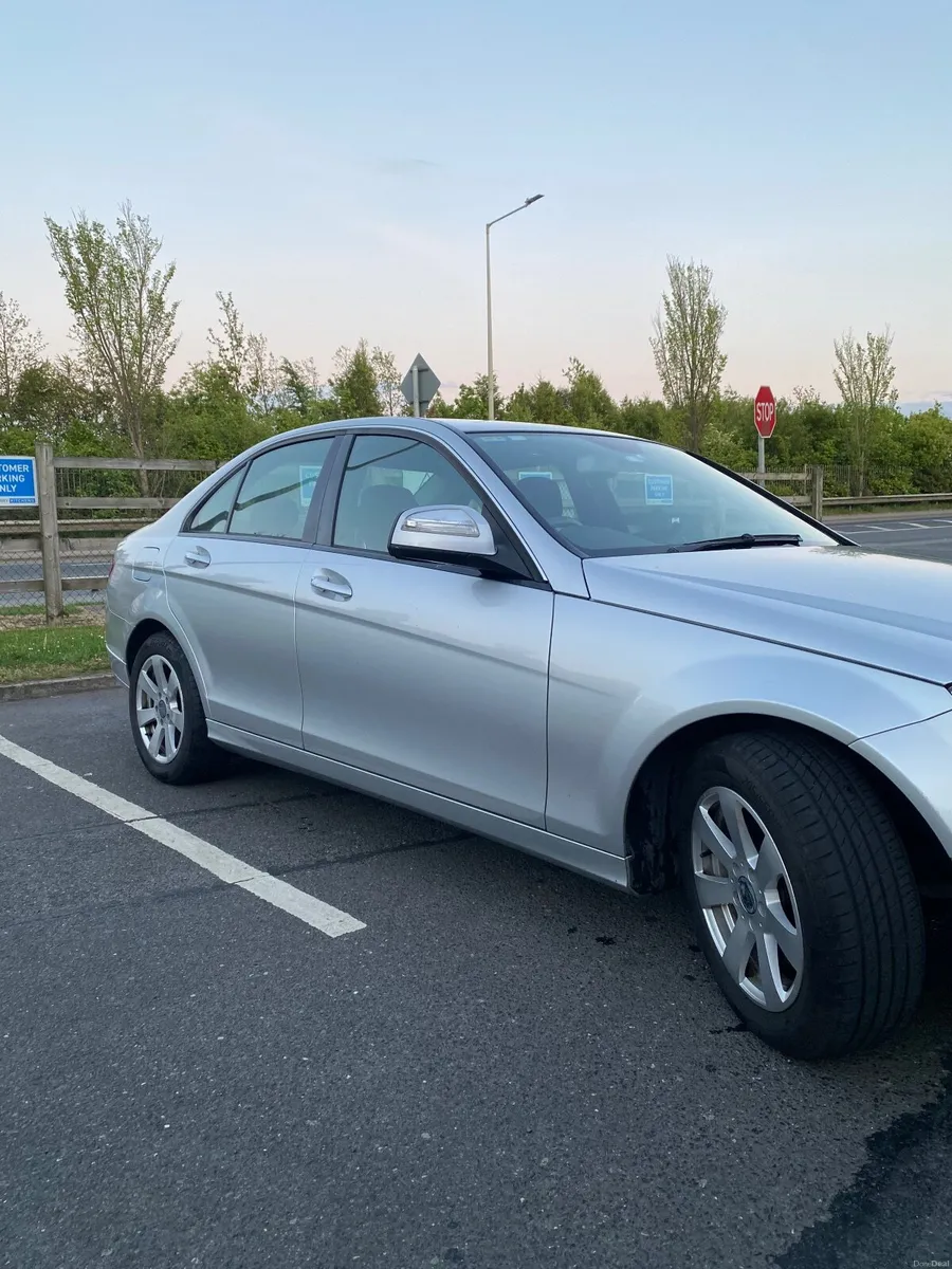 Mercedes C Class 2010 - LOW MILEAGE - NCT 06/27 - Image 4