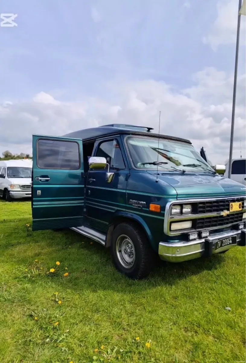 American chevy day van classic - Image 1
