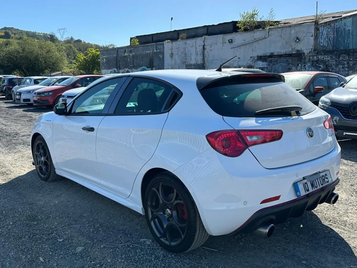 Alfa Romeo Giulietta Veloce 1.8L Automatic Petrol - Image 4