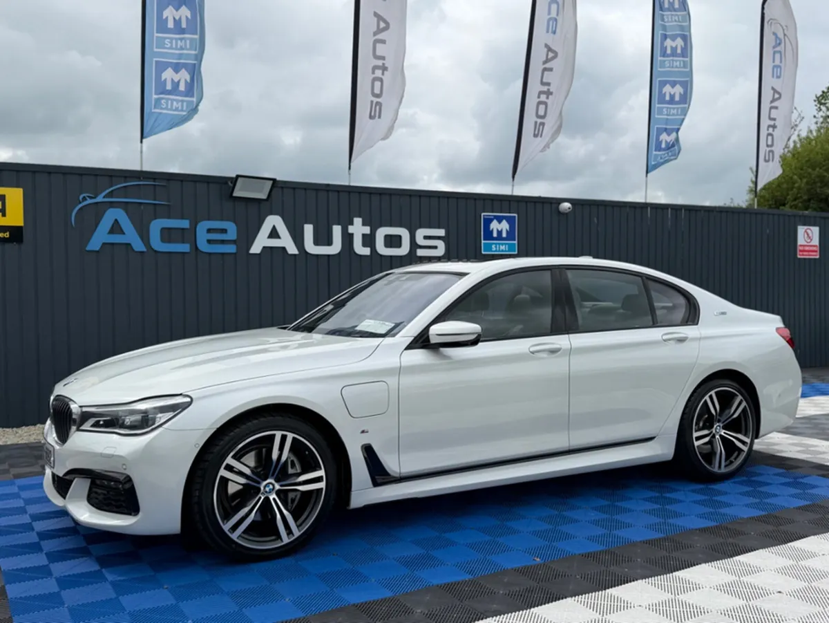 BMW 7-Series 740E M-SPORT PREMIUM - 2.0L PETROL HY - Image 3