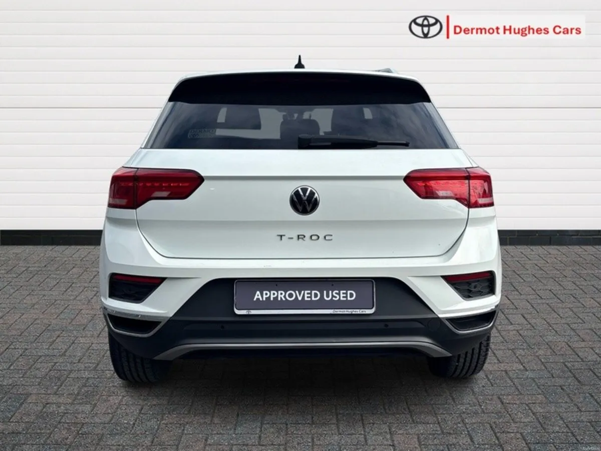 Volkswagen T-Roc DESIGN 2.0 TDI MANUAL 6SPEED FWD - Image 4