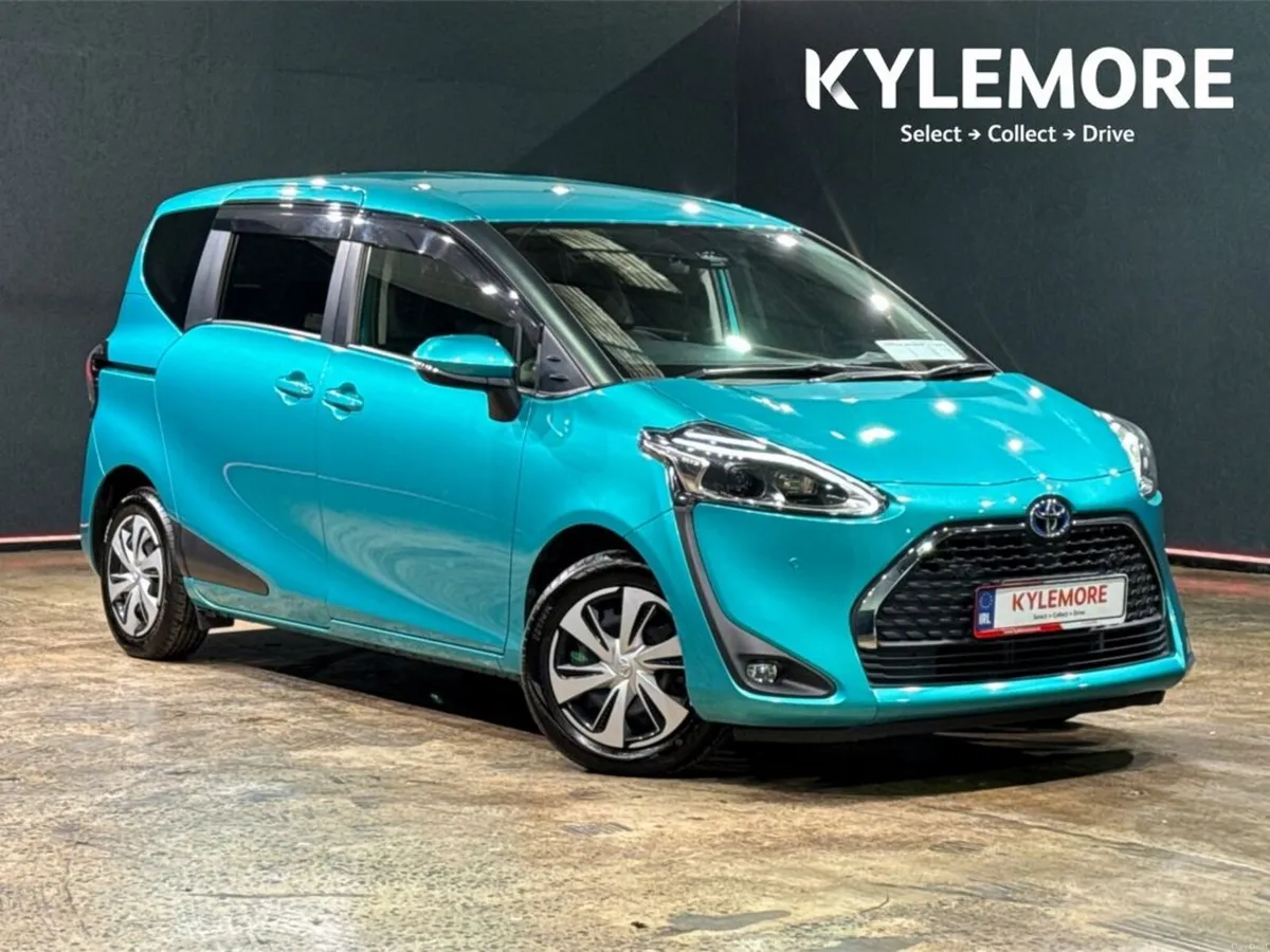 Toyota Sienta 1.5 HYBRID - 7 SEATER - PUSH BUTTON - Image 1