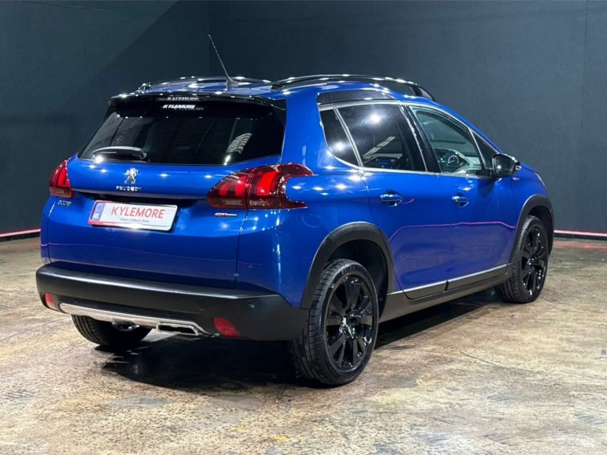 Peugeot 2008 1.2 AUTOMATIC GT LINE BLACK PACK - BL - Image 4