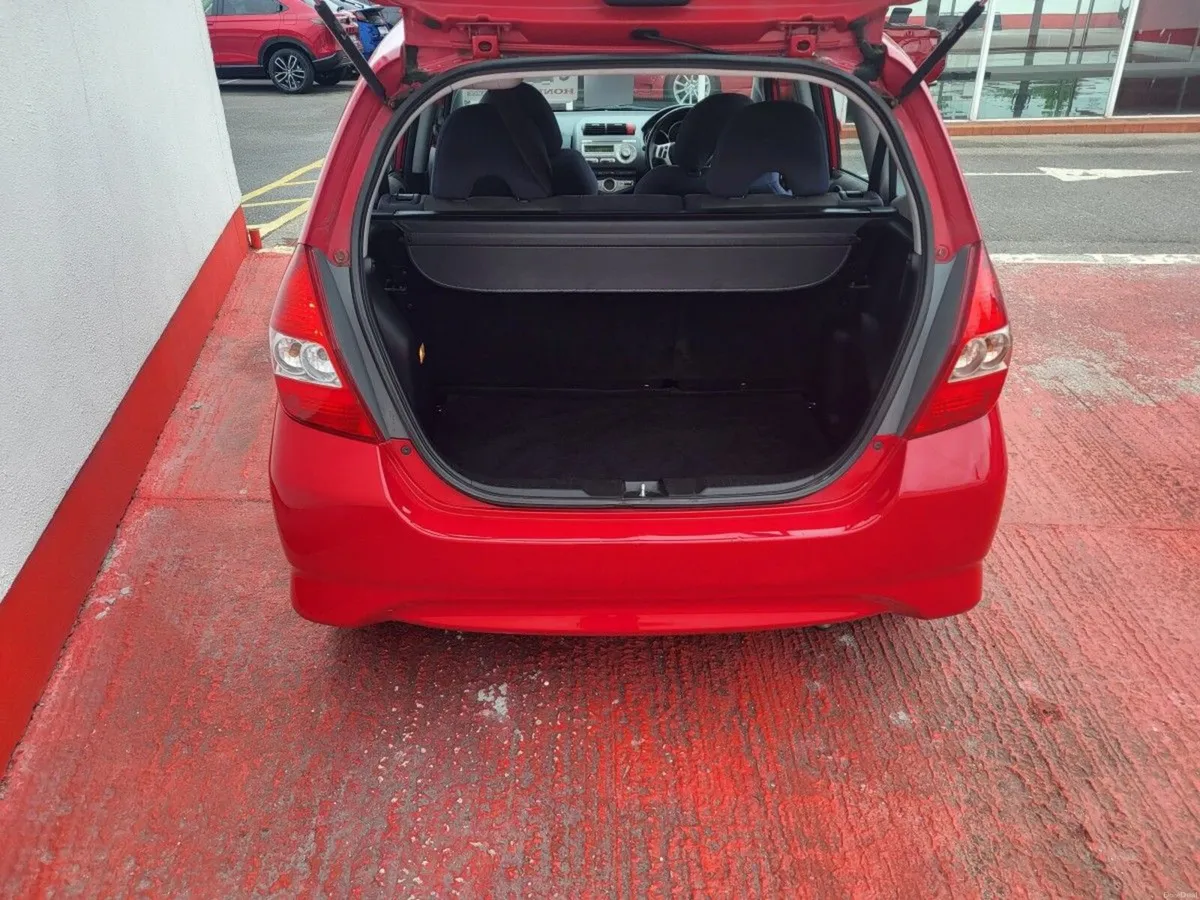 Honda Jazz 1.4i SES VTEC - Image 4