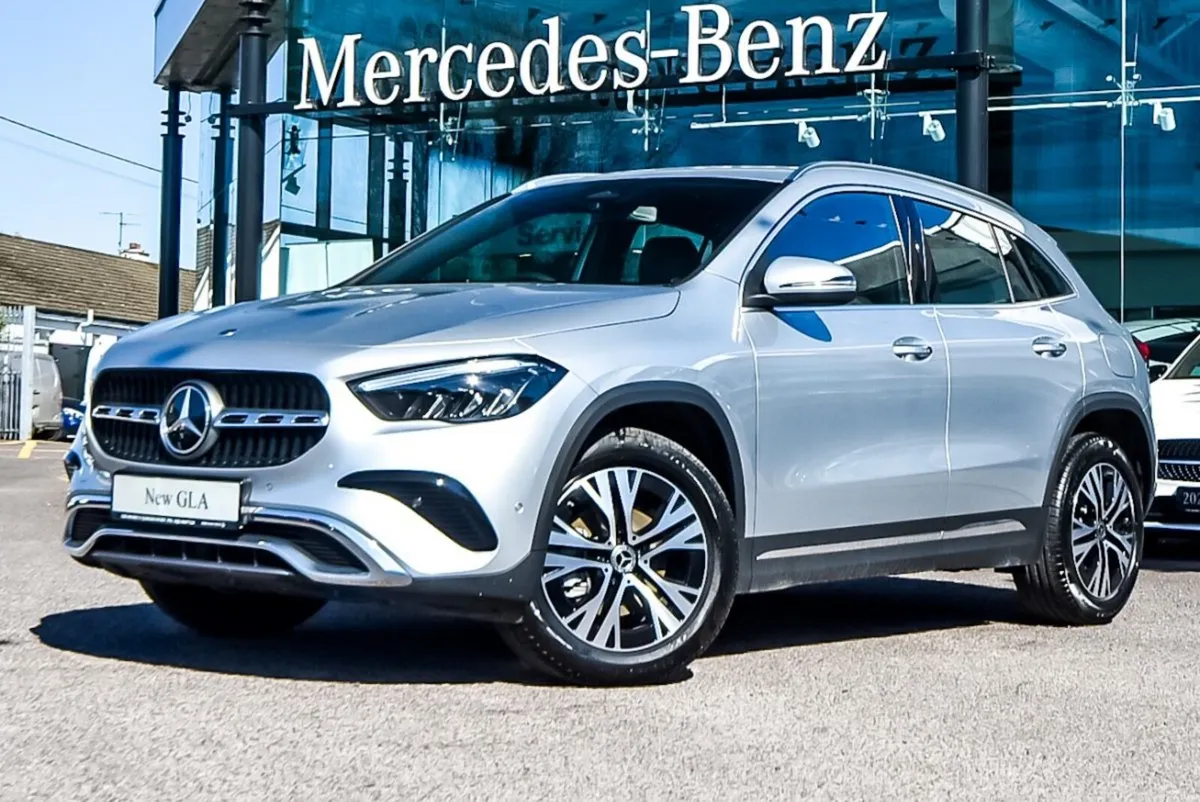 Mercedes-Benz GLA Demo 180d Progressive Plus - Image 1