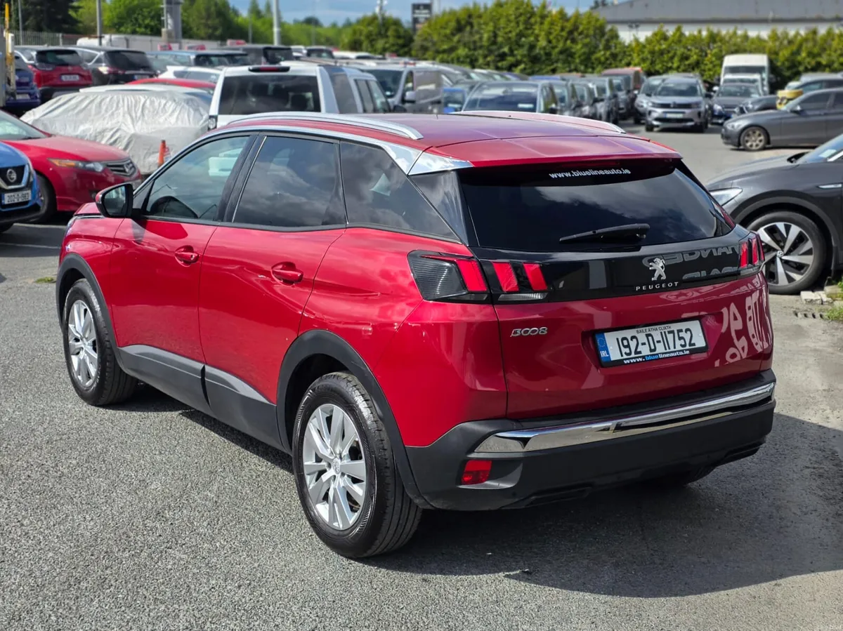 Peugeot 3008 Allure Manual 1.5 Diesel (192) - Image 3