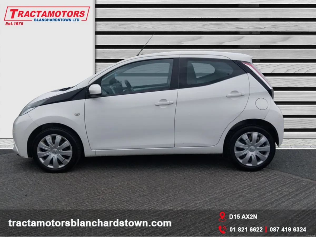 Toyota Aygo 1.0 VVT-I X-PLAY 5DR