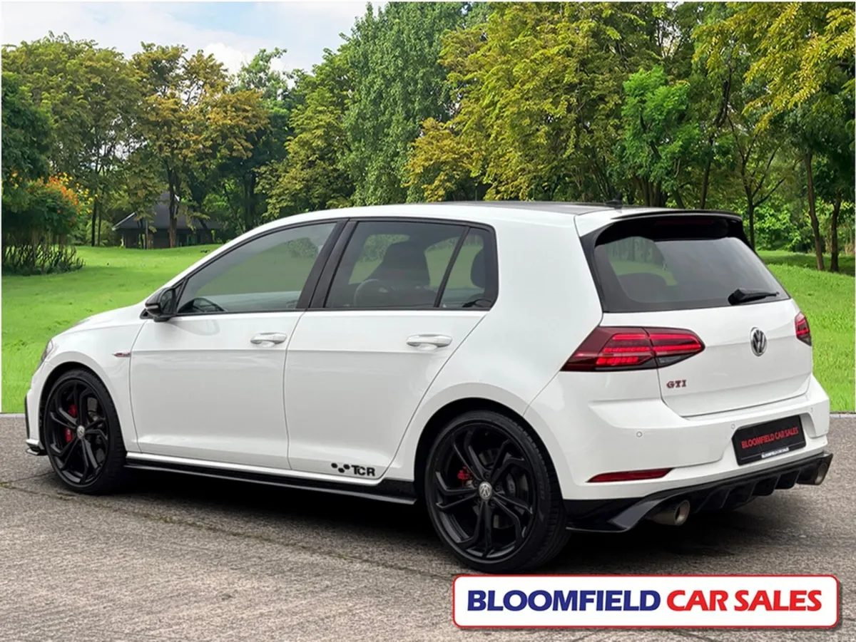 Volkswagen Golf TCR GTI 2.0 , DSG // LOW MILEAGE - Image 5