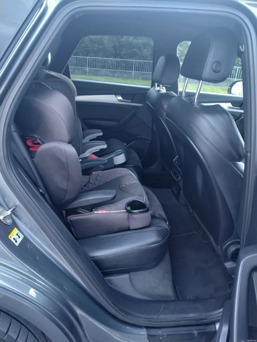 Audi Q5 2018 - Image 5
