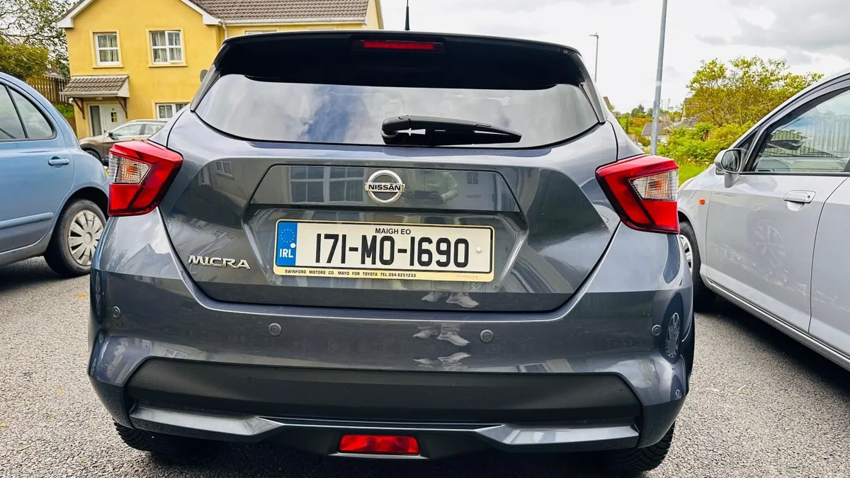 Car - Image 2