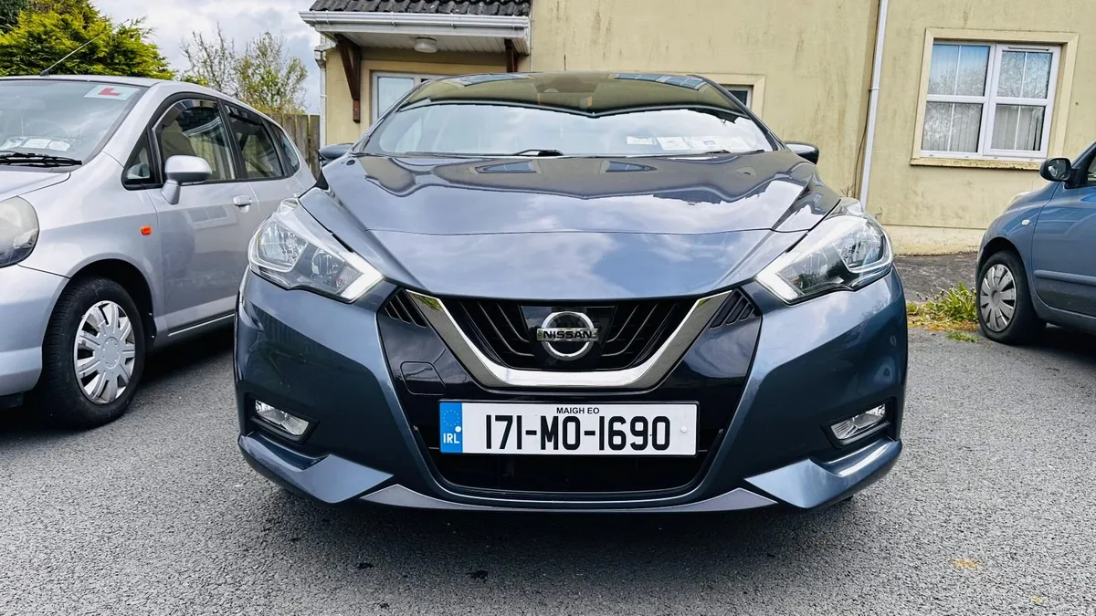 Car - Image 1