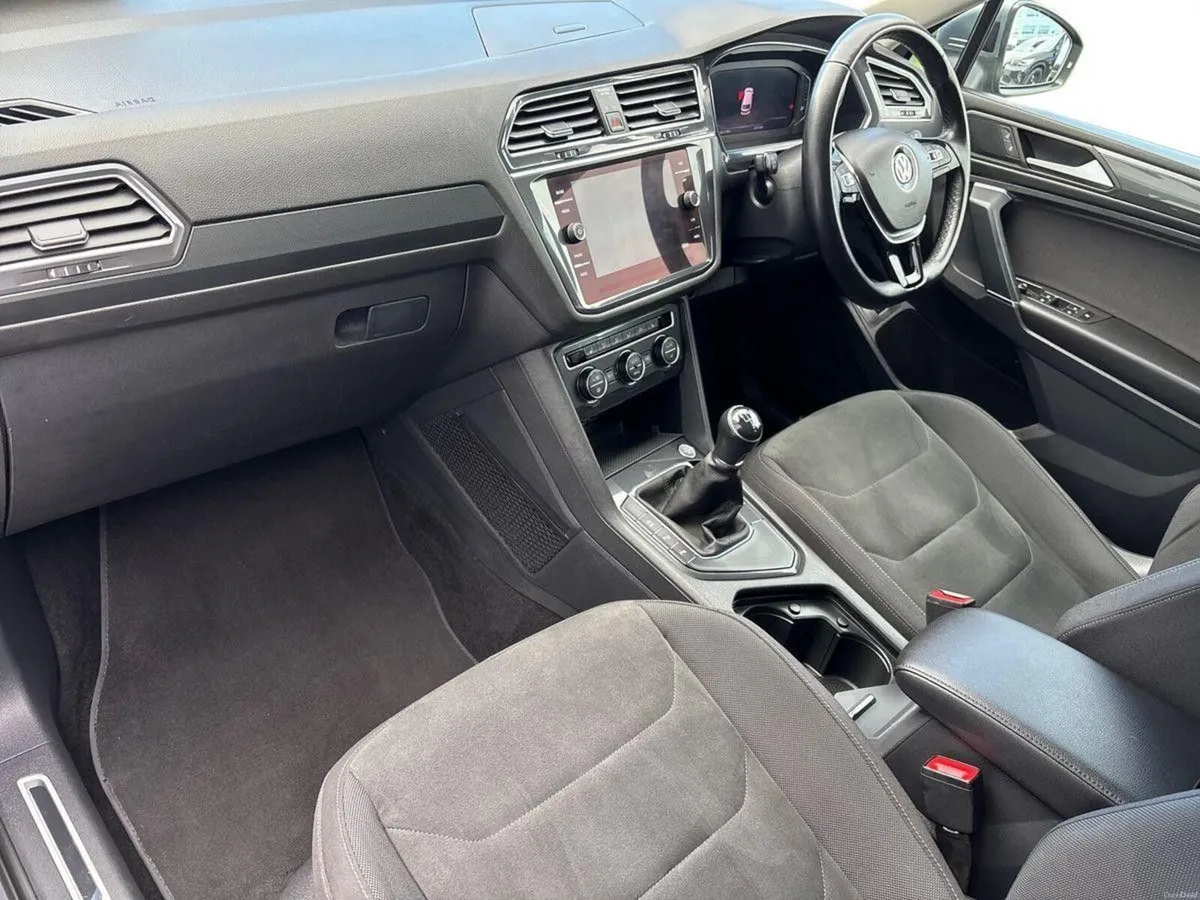 Volkswagen Tiguan Allspace 2.0 TDI 150HP Highline - Image 3