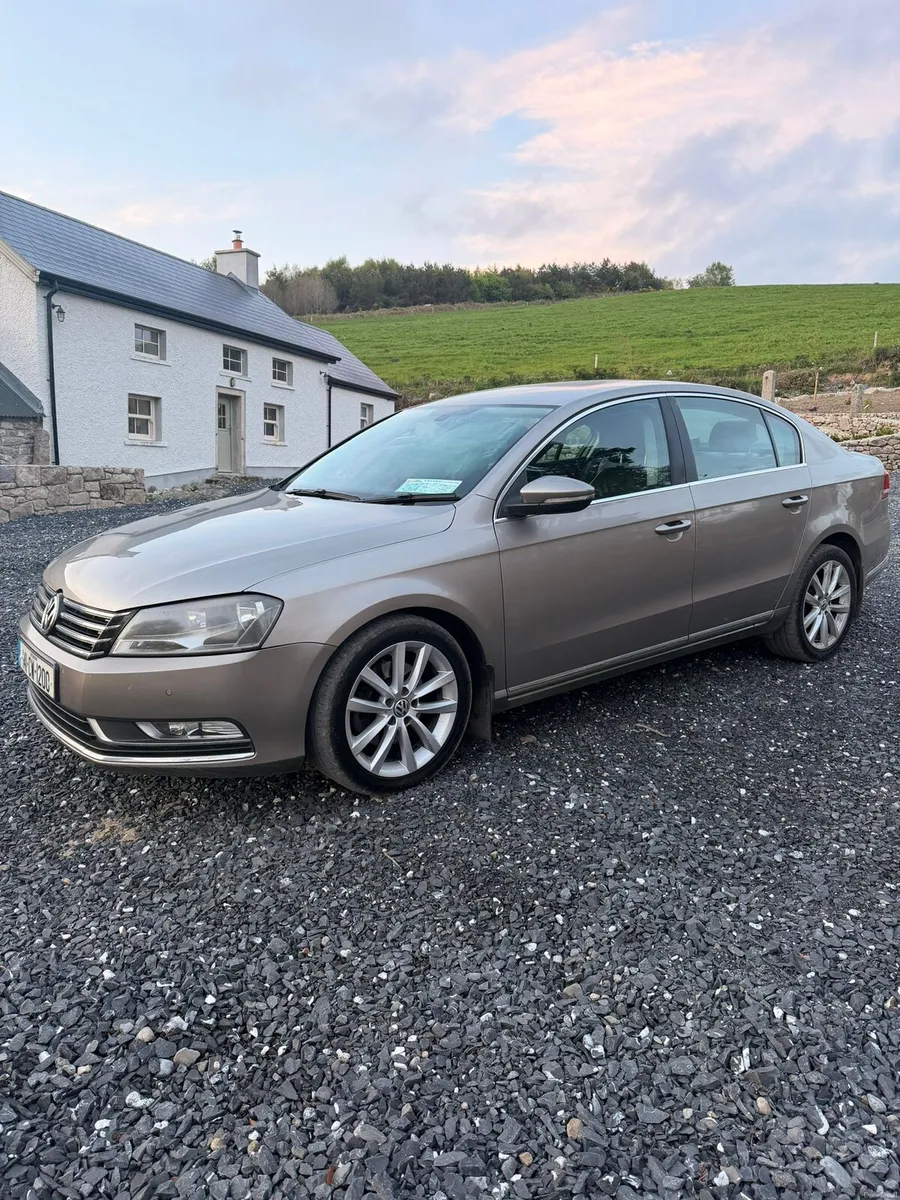 Vw passat executive - Image 2