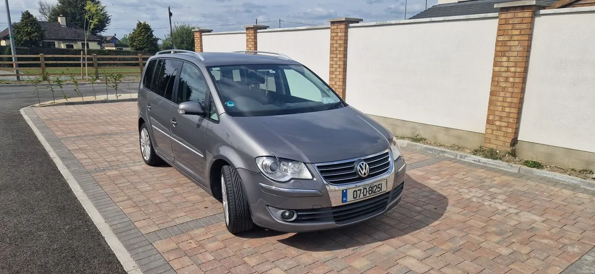 2007 Volkswagen Touran 1.9 tdi Highline - Image 1