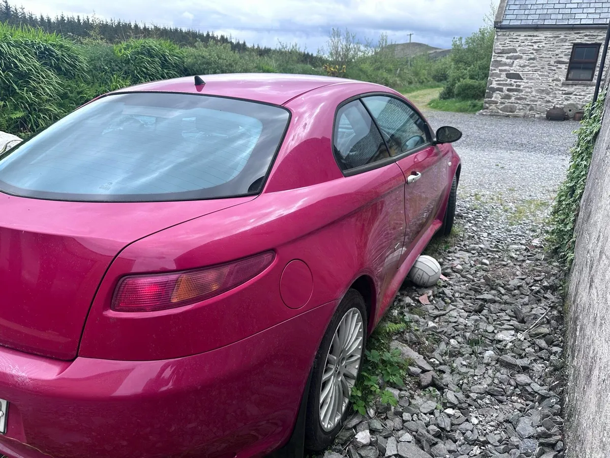 Alfa Romeo GT - Image 4