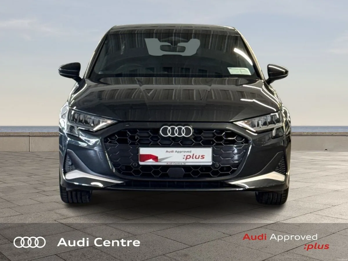 Audi A3 SAL 35 TFSI 150HP S-T SE - Image 2